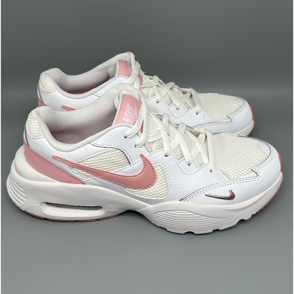 Nike Shoes - Nike Air Max Fusion White Pink Running Shoes Women's Sz‎ 9.5 NWT!